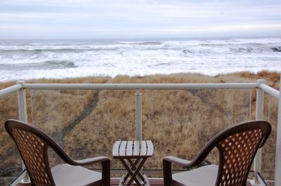 Vacations By The Sea, Westport, WA has fantastic ocean views